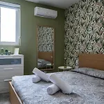 Gibi & Lumo Apartment's By Eldi