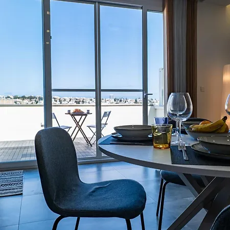 Gibi & Lumo Apartment's By Eldi * Msida