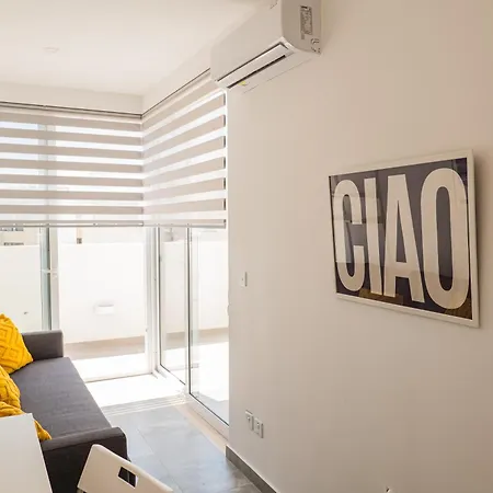 Gibi & Lumo Apartment's By Eldi *