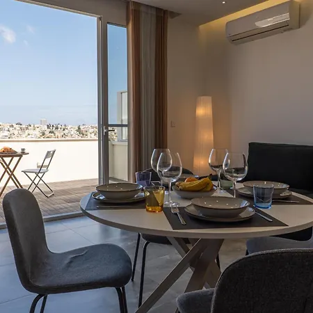 Gibi & Lumo Apartment's By Eldi Apartmán