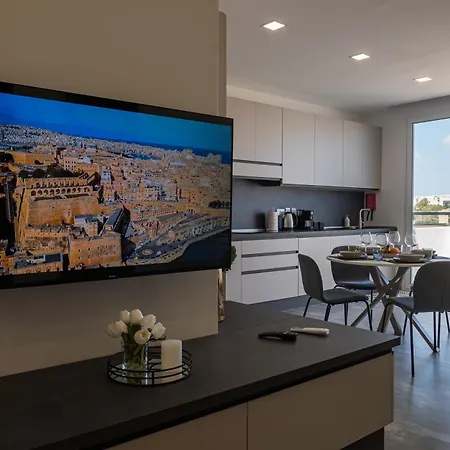 Gibi & Lumo Apartment's By Eldi Msida