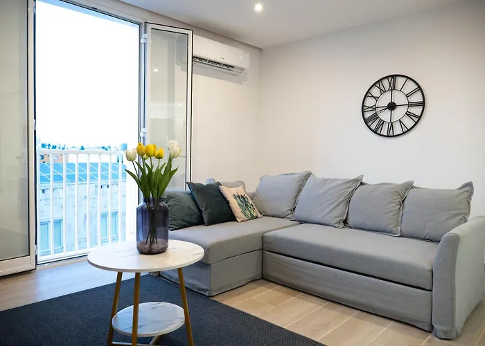 Gibi & Lumo Apartment's By Eldi