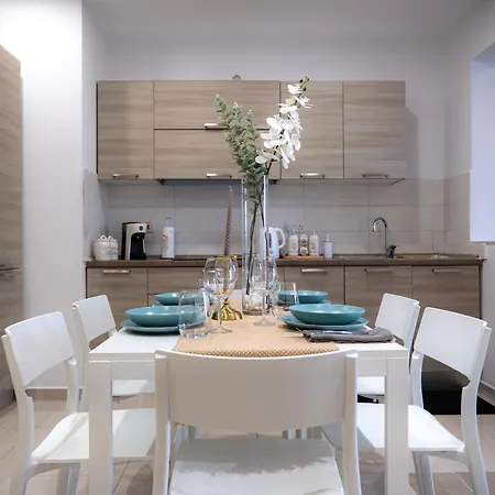 Gibi & Lumo Apartment's By Eldi *