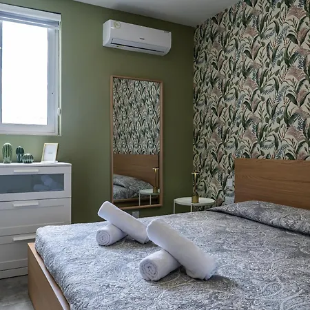 Gibi & Lumo Apartment's By Eldi