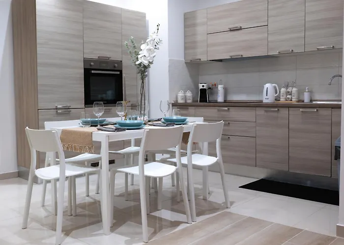 Gibi & Lumo Apartment's By Eldi * ムサイダ