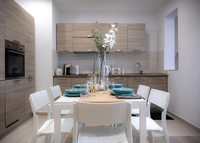 Gibi & Lumo Apartment's By Eldi *