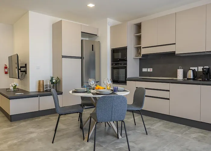 Gibi & Lumo Apartment's By Eldi דירה מסידה