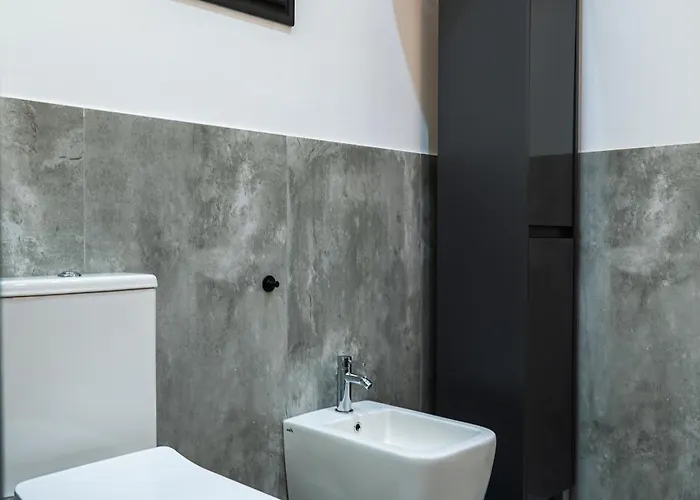 Gibi & Lumo Apartment's By Eldi דירה *