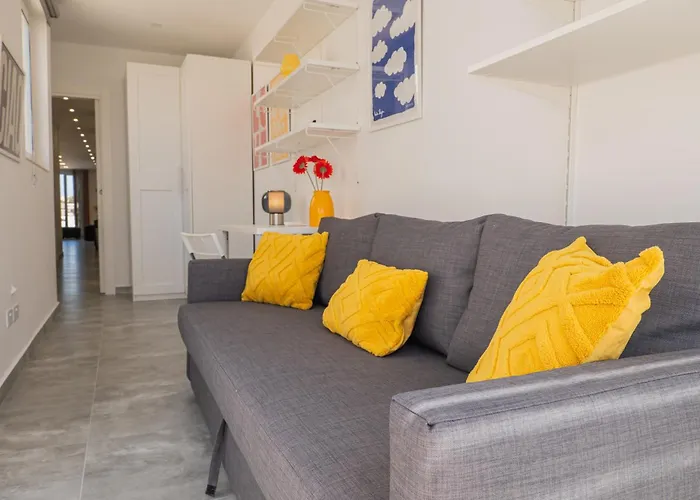 Gibi & Lumo Apartment's By Eldi アパート ムサイダ