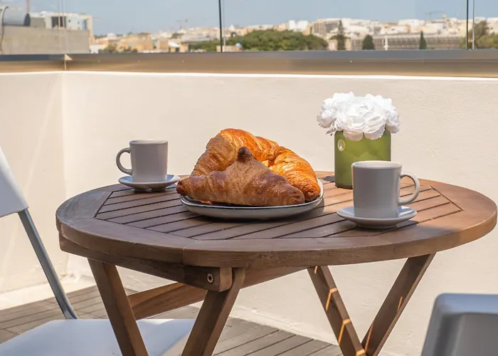 Gibi & Lumo Apartment's By Eldi