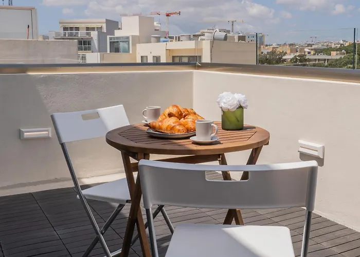 Gibi & Lumo Apartment's By Eldi アパート